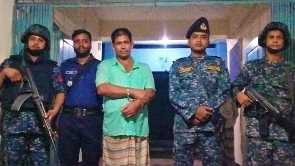 চাঁদাবাজি-লুটতরাজের অভিযোগে সাবেক ইউপি সদস্য আটক